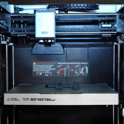 QIDI Tech Plus 4 3D-Drucker - Druckrauminnenansicht
